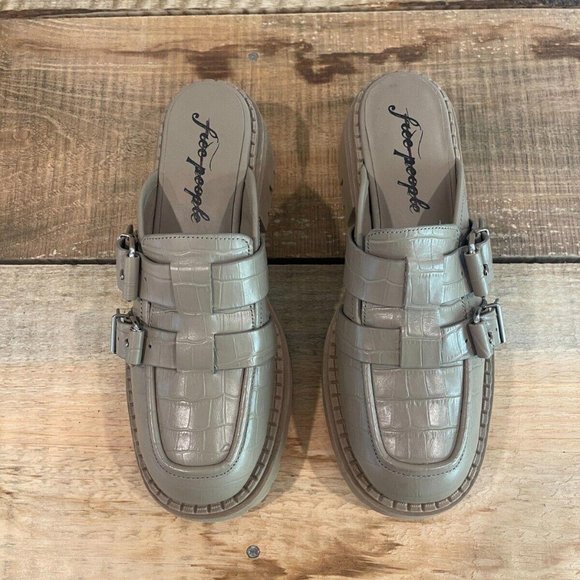 Free People Buckle Lyra Lug Croc Loafer Size EU38.5/US 8.5 - Picture 5 of 9